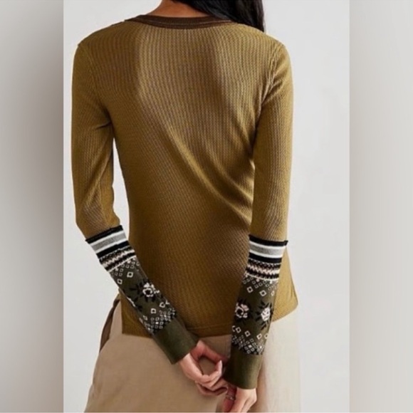 Free people long-sleeved  top - Picture 2 of 5